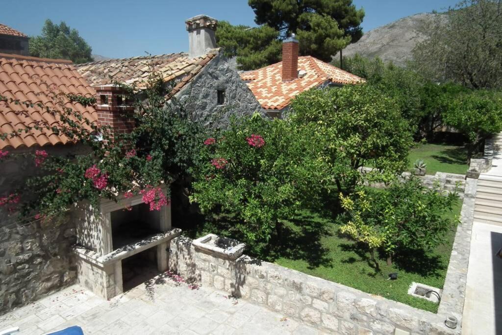 Charming Apartment For 3 Pax In Cavtat Eksteriør billede