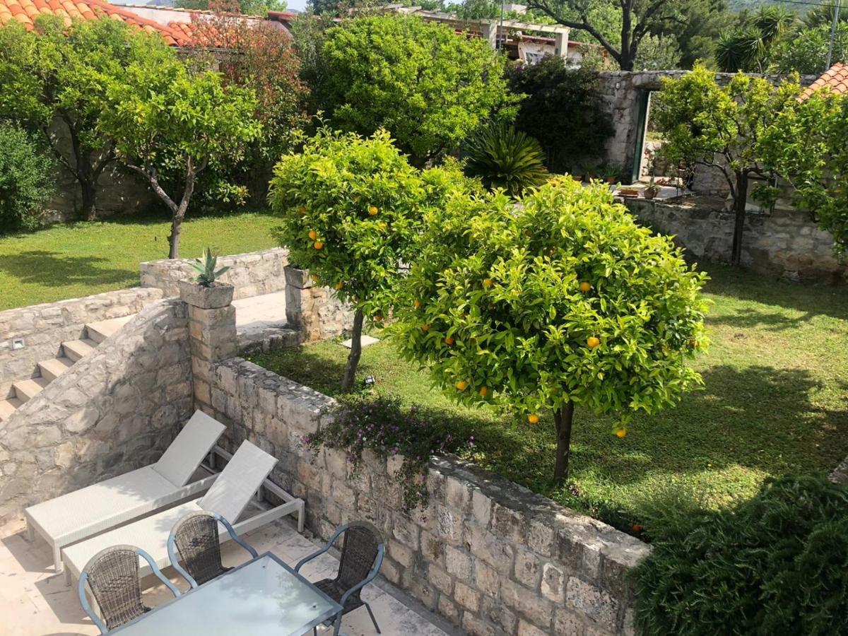 Charming Apartment For 3 Pax In Cavtat Eksteriør billede